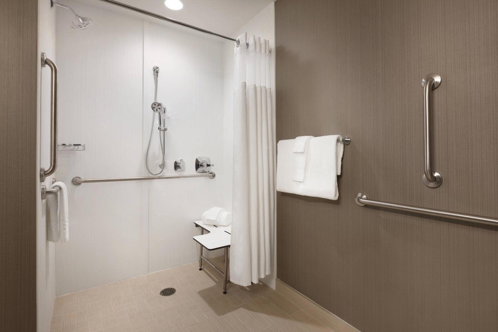 Courtyard By Marriott Boston Dedham/westwood Hotel 3*